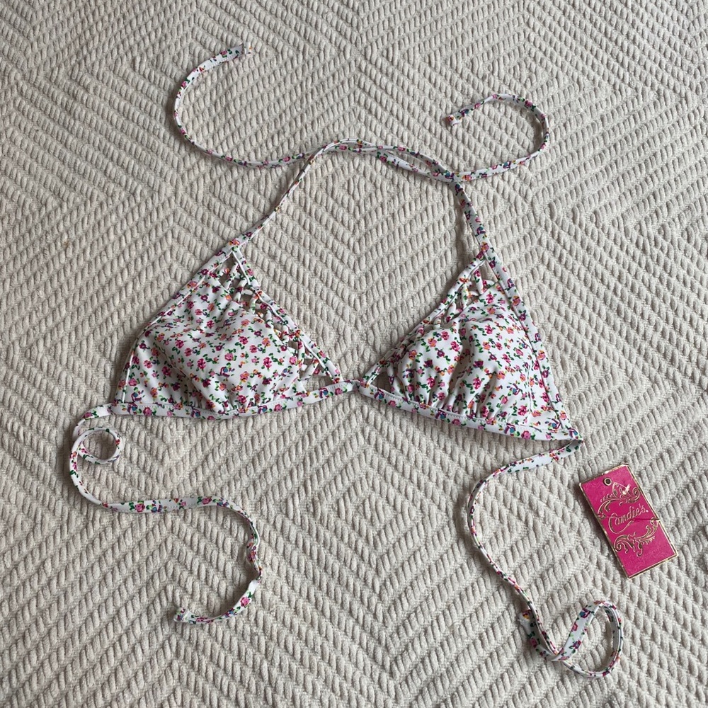 3/$18 NWT Sexy Strappy Floral Candies Bikini Top